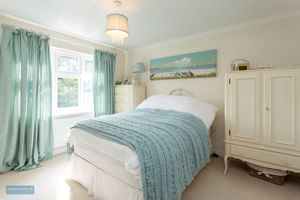 Bedroom- click for photo gallery